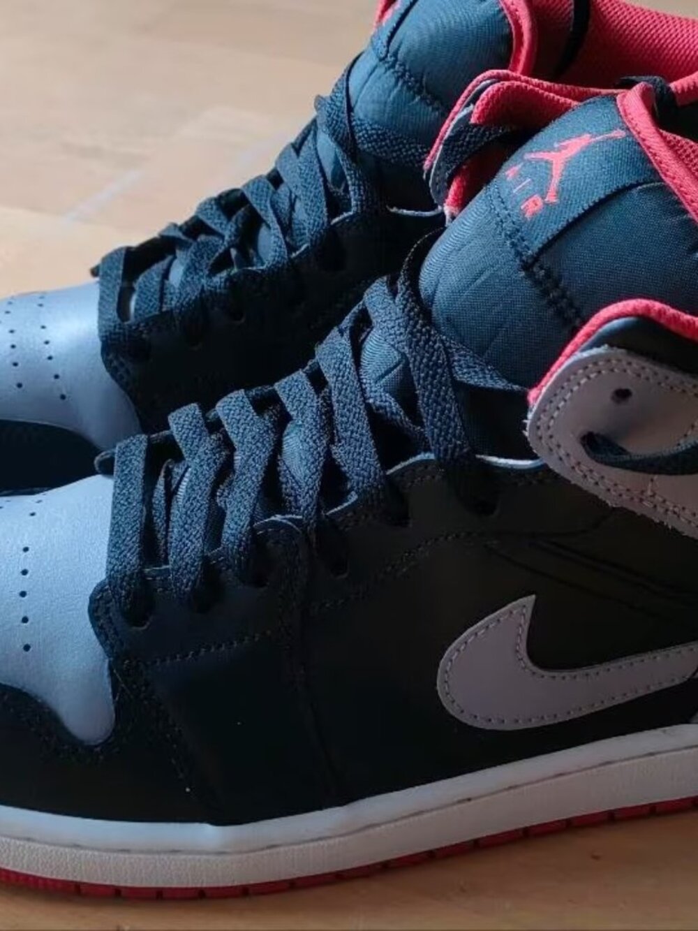 Nike Air Jordan 1 Mid Sneakers — Black/Grey/Pink, US Men's Size 10.5